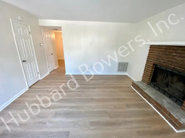 102 Picadilly Sq, Cayce, SC 29033