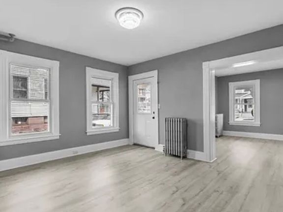 5th image of 12 Newman St #1