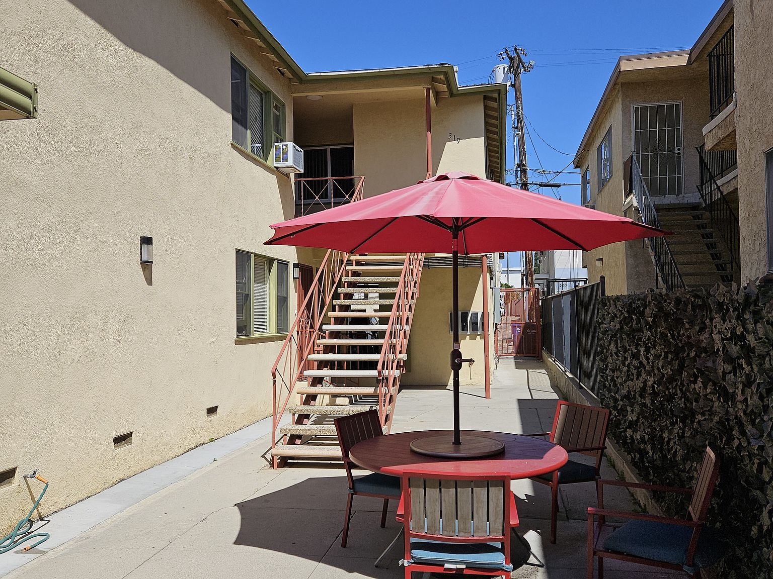319 E Elmwood Ave APT C, Burbank, CA 91502 | Zillow