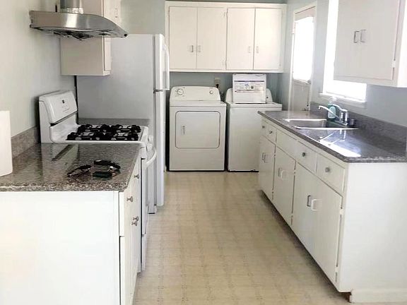 3rd image of 1441 Delwood St