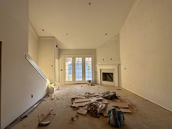 4th image of 270 Saint Andrews Dr #10C