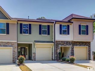 140 River Dell Townes Ave, Clayton, NC 27527