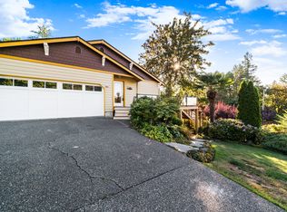 7324 Boston Harbor Rd NE, Olympia, WA 98506