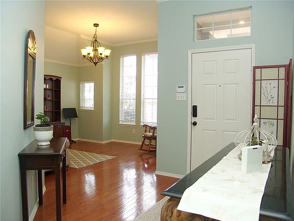 5th image of 6911 Lakehurst Ln