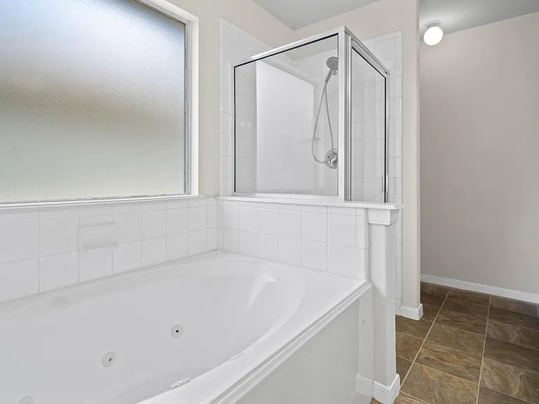 6631 Portlick Dr — Photo 16
