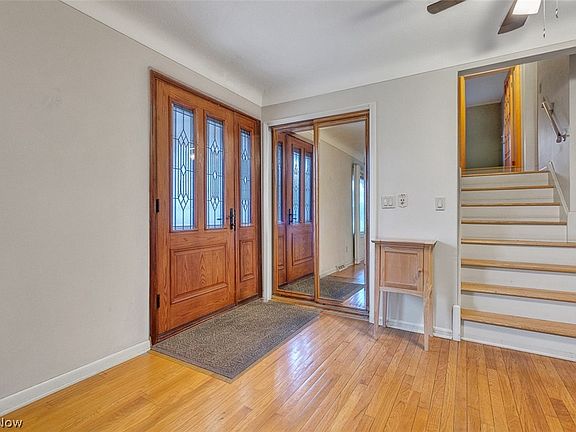 5th image of 2990 Hampton Rd