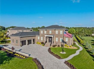 2921 Estates Dr, Virginia Beach, VA 23454