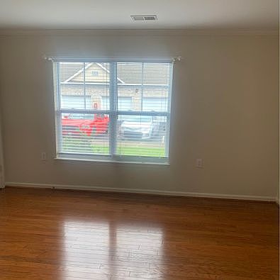 2nd image of 632 Condo Club Dr Unit 103