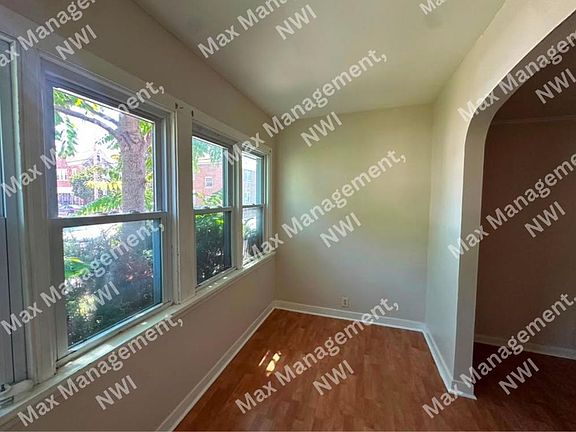 3rd image of 4860 Wegg Ave #1R