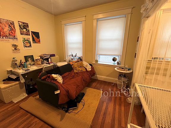4th image of 64 Woodstock Ave APT 10