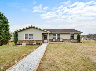 306 Skyland Dr, Bristol, TN 37620