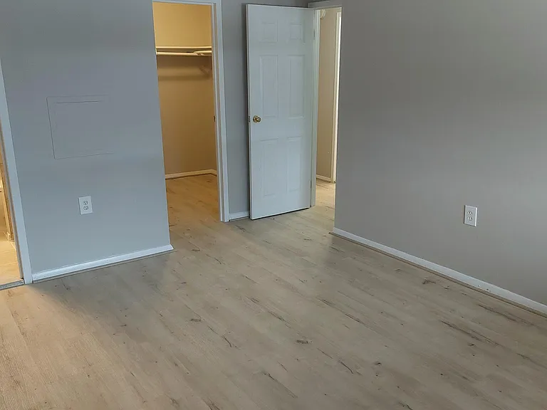 18622 Walkers Choice Rd #6 — Photo 22