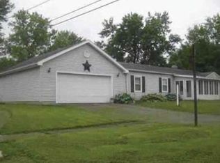215 Woodlawn Ave, Richmond, IN 47374