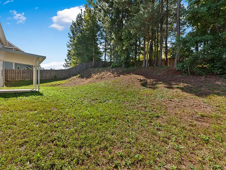 609 Brighton Cir — Photo 37