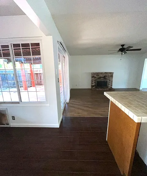 1170 Dawson Dr — Photo 6