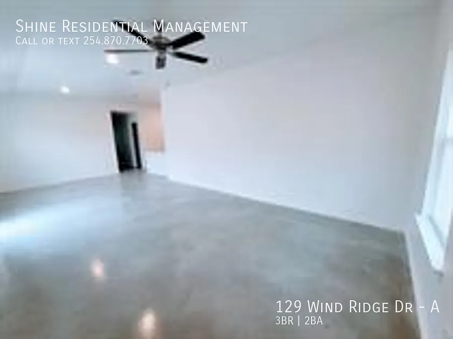 Building Photo - 129 Wind Ridge Dr #A
