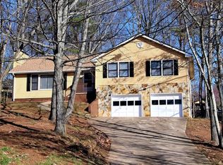 2050 Cactus Ln, Cumming, GA 30040