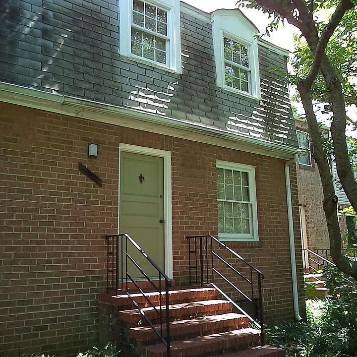 Exterior (Front)