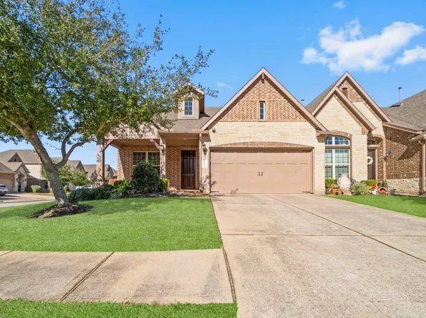 9034 Centennial Dr, Conroe, TX 77384