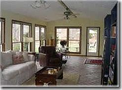 Sunroom w/ceramic tile