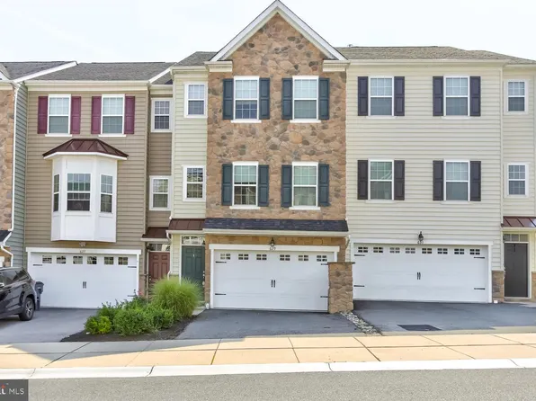 629 Jacobsen Cir, Newark, DE 19702