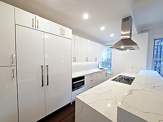 Rented by Rachel Realty