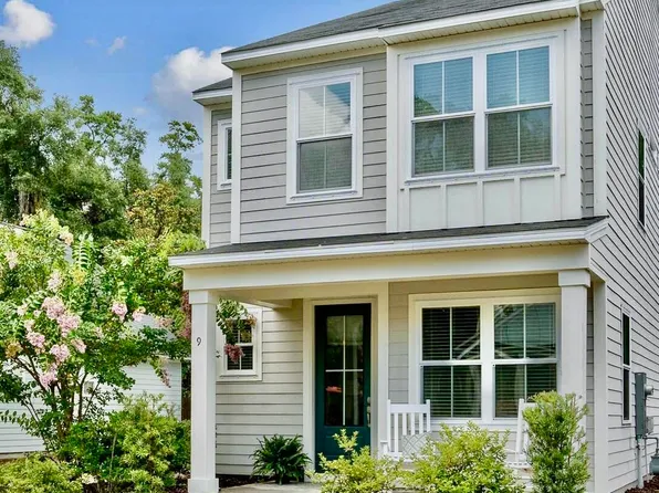 9 Camp Saxton Way, Port Royal, SC 29935