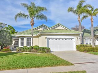 374 Foxhill Dr, Debary, FL 32713
