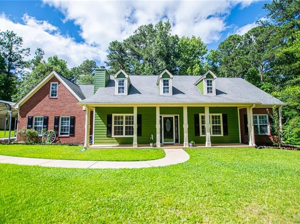 8590 Kencrest Dr, Winston, GA 30187