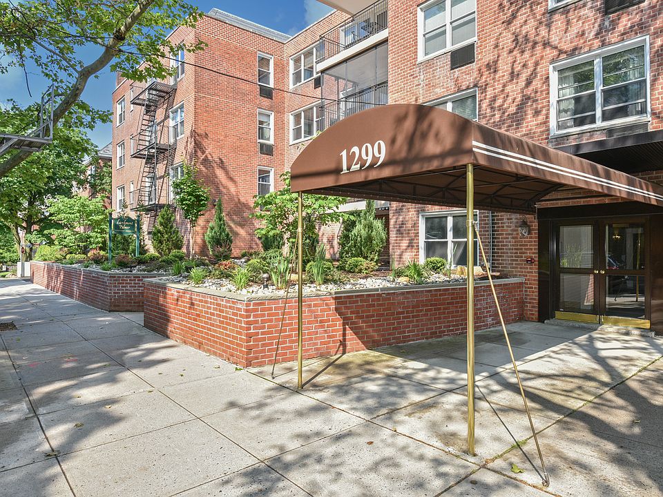 1st image of 1299 Palmer Ave APT 303