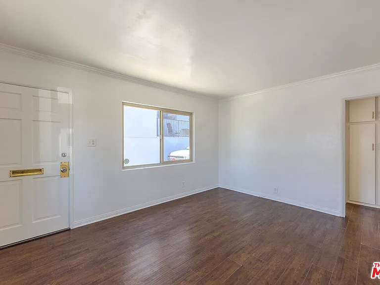 233 E Alameda Ave #A — Photo 5
