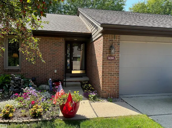 16260 Meadows Ct #64, Macomb, MI 48044