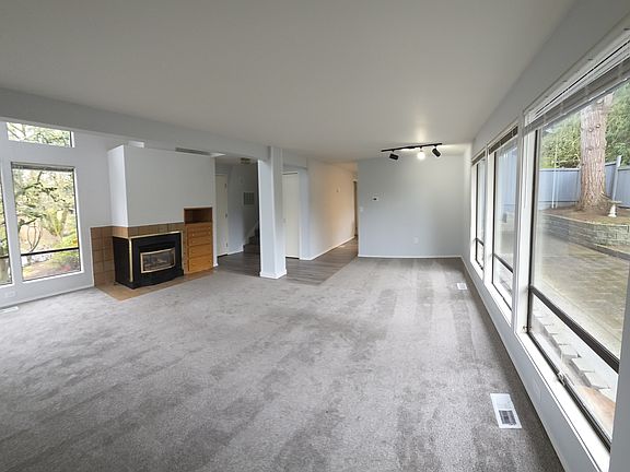 2nd image of 6431 158th Pl NE
