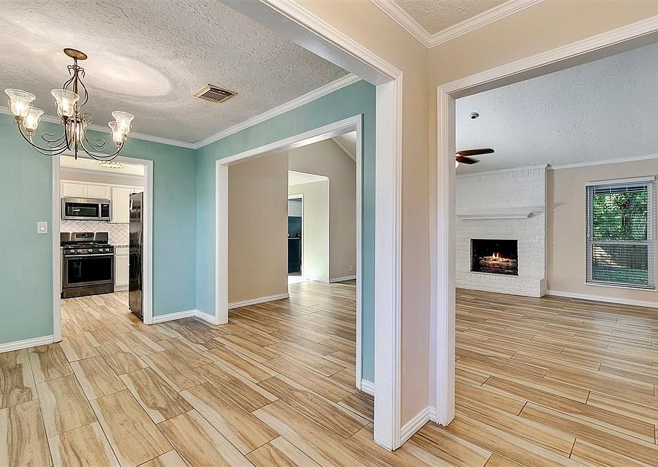 1st image of 10019 Cantertrot Dr