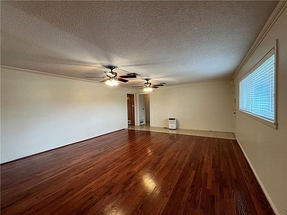 4th image of 505 Fairfield Dr