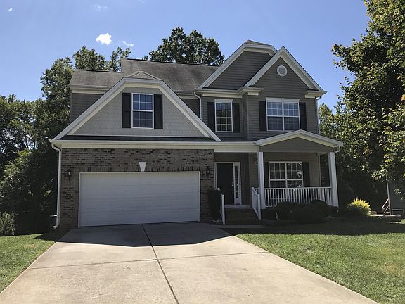 3rd image of 500 Blue Lake Dr