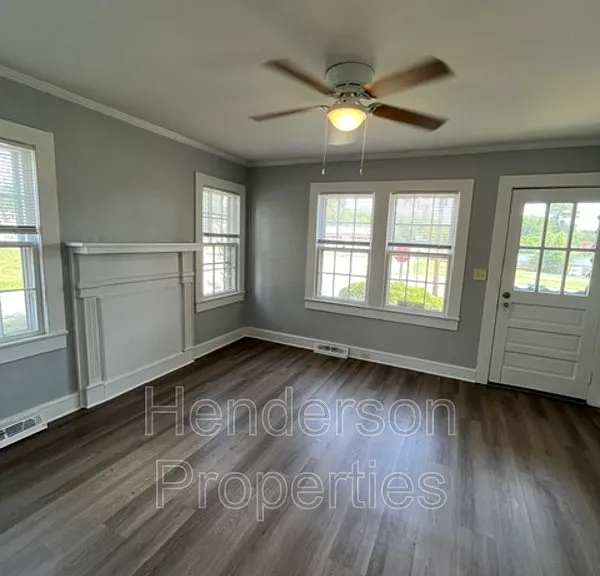 517 Concord Rd — Photo 3