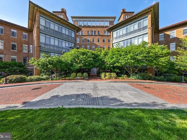 2425 L St NW APT 624, Washington, DC 20037