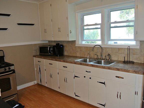 3 bedroom