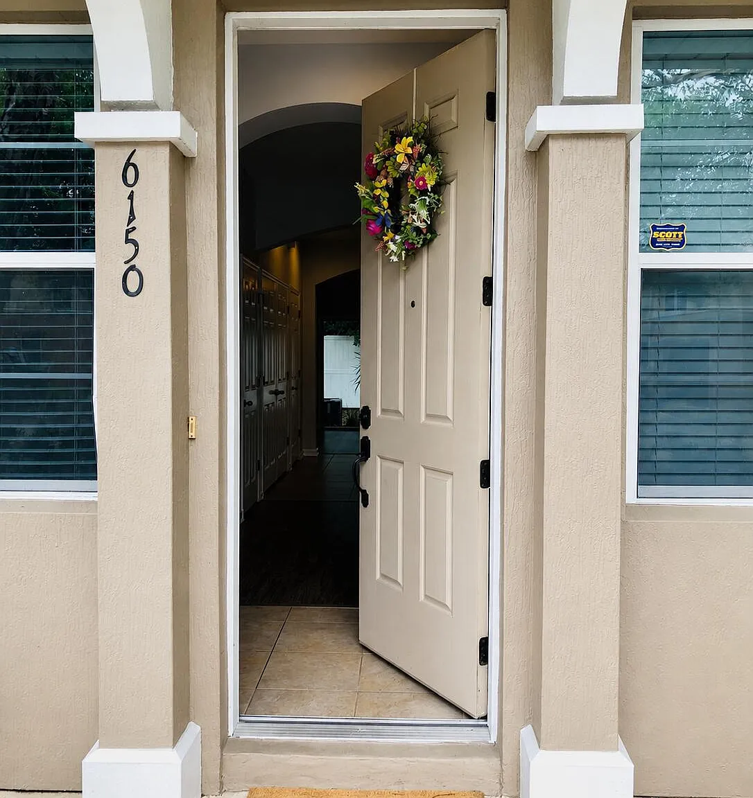 2 bed, 2.5 bath, 1360 sqft, $1,750 — Photo 3