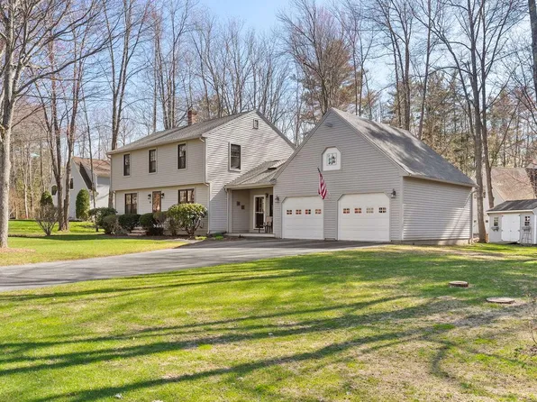 6 Iris Dr, Scarborough, ME 04074