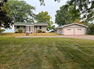 11468 Loyalist Pkwy, Prince Edward County, ON K0K2T0