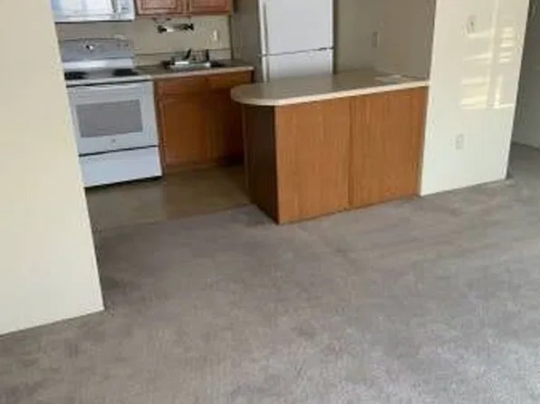 614 Knoll, 614 Knoll Dr APT 8, Norwalk, IA 50211