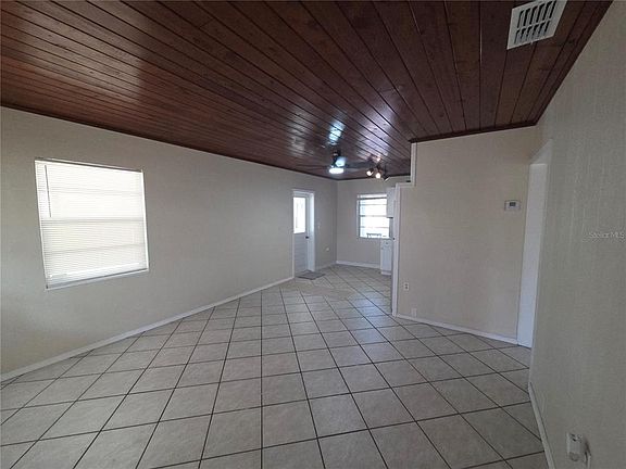 5th image of 419 32ND AVENUE E