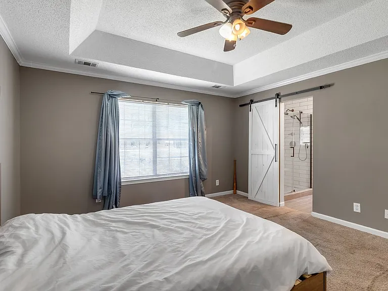 307 Coffee Bluff Villa Rd — Photo 26