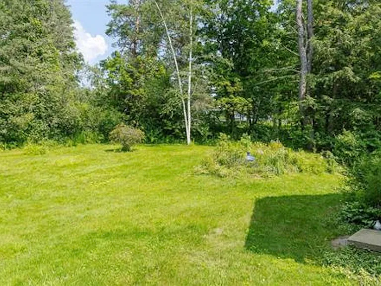 51 Prospect Hill Rd — Photo 31