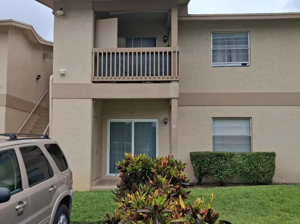 1822 ABBEY Road #108, West Palm Beach, FL 33415