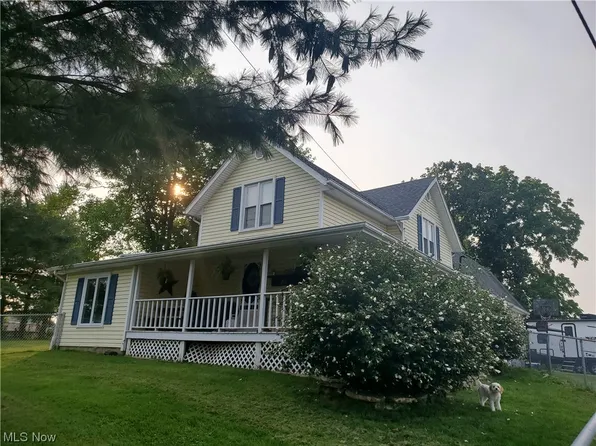 10270 Welton Rd NE, Bolivar, OH 44612