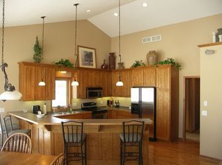 23830 Holt Ave, Hampton, MN 55031