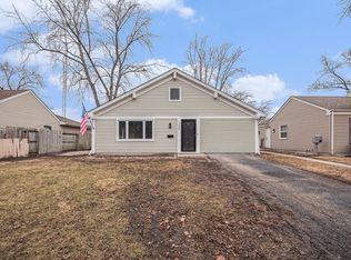 122 Longbeach Rd, Montgomery, IL 60538